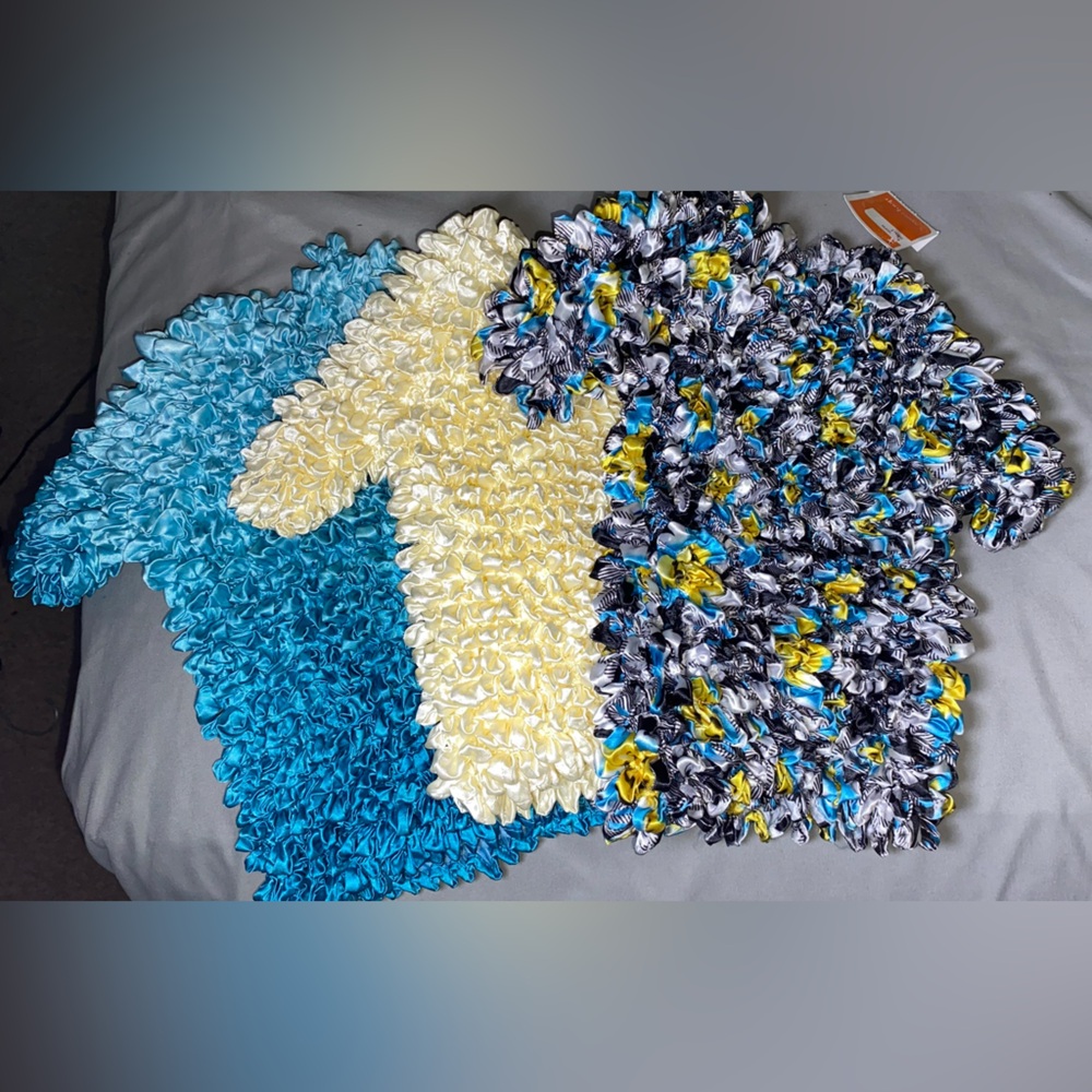 Women’s West Loop Popcorn Shirts